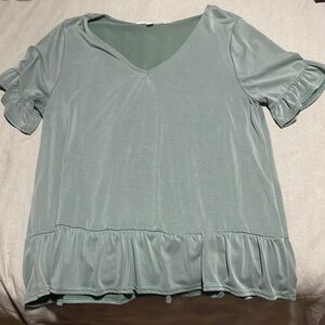 Green envelope ruffle too large